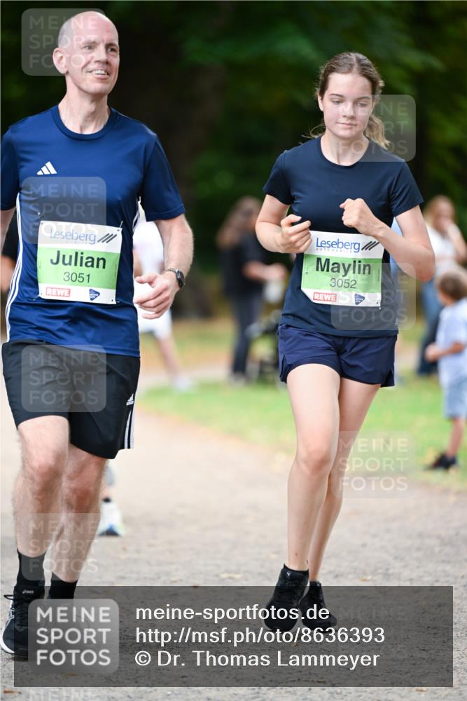 31.08.2025 - 21. Blankeneser Heldenlauf Dr. Thomas Lammeyer http://msf.ph/oto/8636393 31.08.2025 10:43:57 Laufen 3051, 3052 meine-sportfotos.de