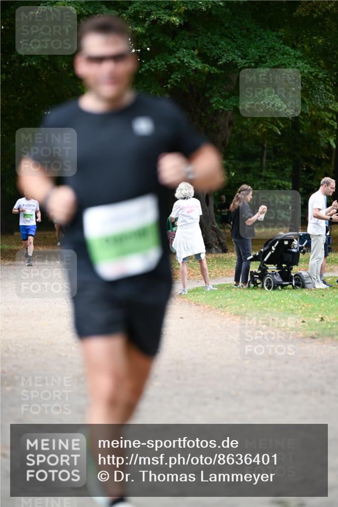 31.08.2025 - 21. Blankeneser Heldenlauf Dr. Thomas Lammeyer http://msf.ph/oto/8636401 31.08.2025 10:44:00 Laufen  meine-sportfotos.de