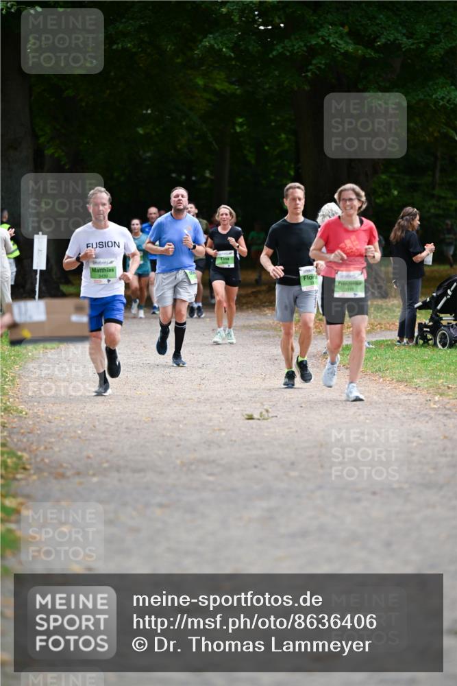 31.08.2025 - 21. Blankeneser Heldenlauf Dr. Thomas Lammeyer http://msf.ph/oto/8636406 31.08.2025 10:44:07 Laufen 3439, 3118 meine-sportfotos.de