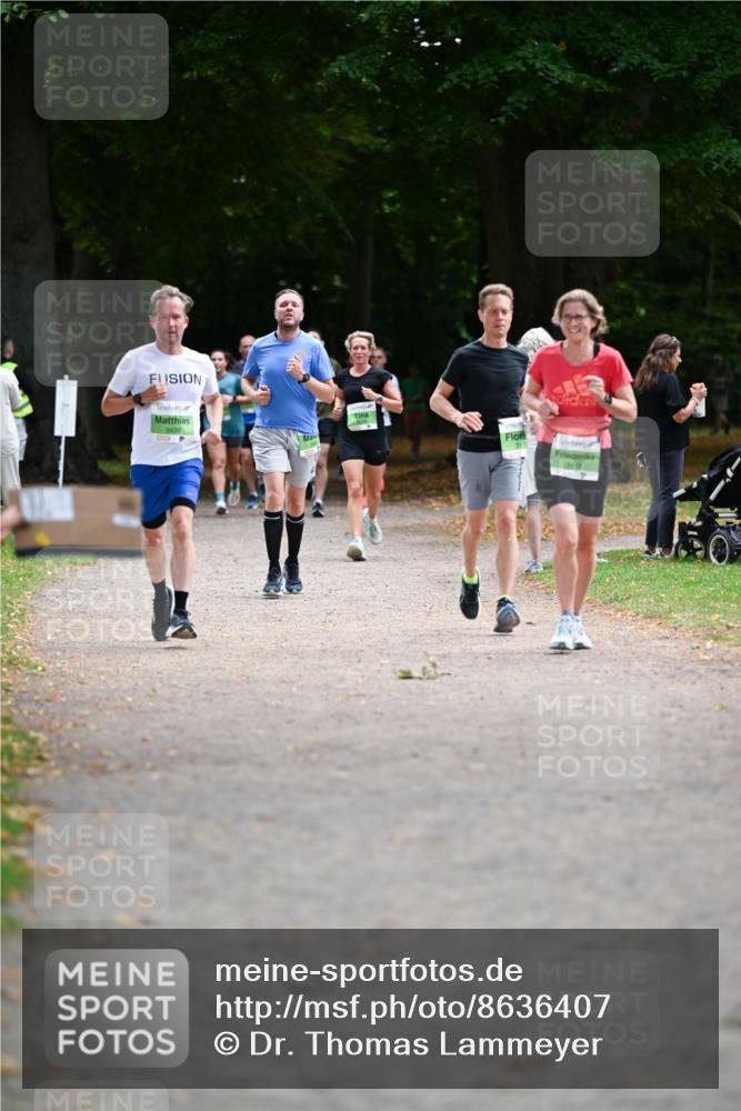 31.08.2025 - 21. Blankeneser Heldenlauf Dr. Thomas Lammeyer http://msf.ph/oto/8636407 31.08.2025 10:44:07 Laufen 3439, 3118 meine-sportfotos.de