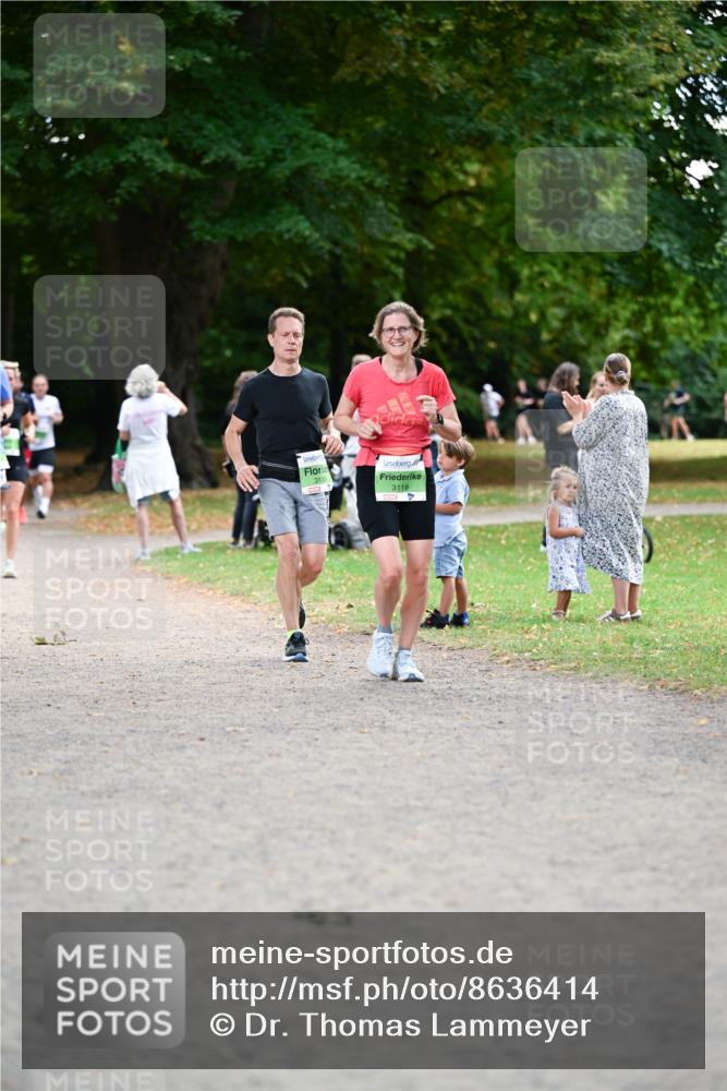 31.08.2025 - 21. Blankeneser Heldenlauf Dr. Thomas Lammeyer http://msf.ph/oto/8636414 31.08.2025 10:44:09 Laufen 3115, 3118 meine-sportfotos.de