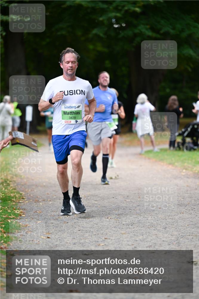 31.08.2025 - 21. Blankeneser Heldenlauf Dr. Thomas Lammeyer http://msf.ph/oto/8636420 31.08.2025 10:44:10 Laufen 3439 meine-sportfotos.de