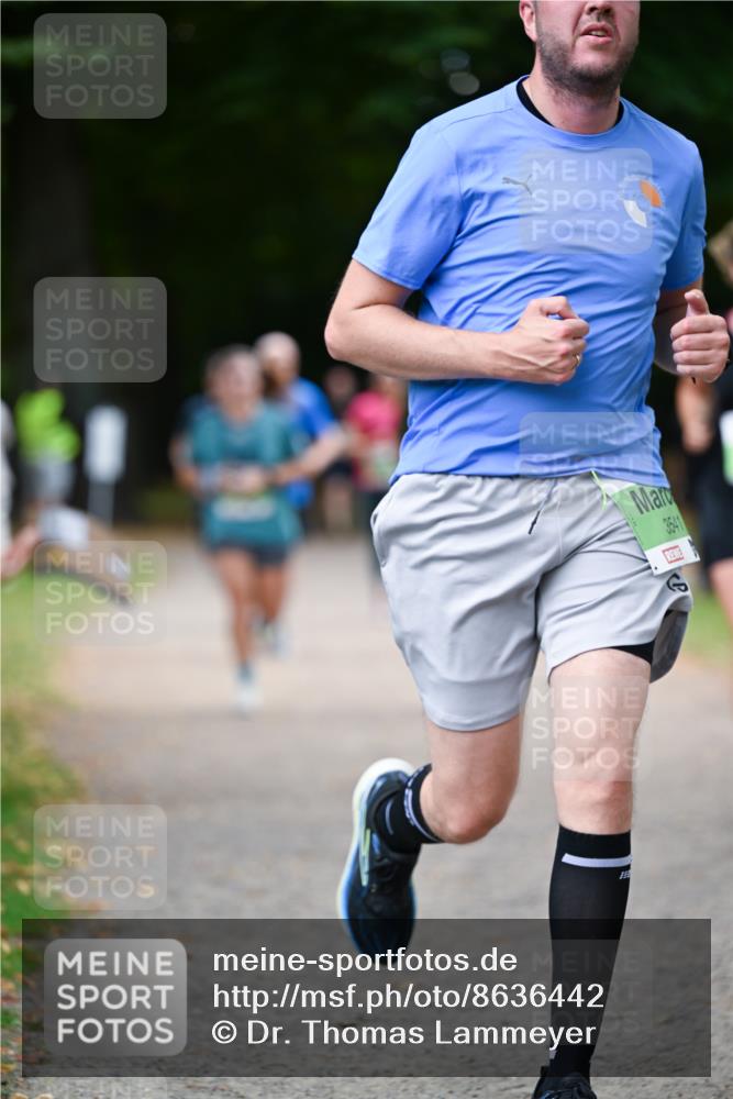 31.08.2025 - 21. Blankeneser Heldenlauf Dr. Thomas Lammeyer http://msf.ph/oto/8636442 31.08.2025 10:44:14 Laufen 3541 meine-sportfotos.de