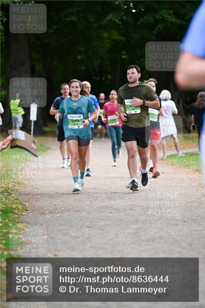 31.08.2025 - 21. Blankeneser Heldenlauf Dr. Thomas Lammeyer http://msf.ph/oto/8636444 31.08.2025 10:44:15 Laufen 3379, 3380, 4 meine-sportfotos.de