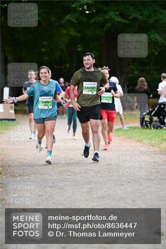 31.08.2025 - 21. Blankeneser Heldenlauf Dr. Thomas Lammeyer http://msf.ph/oto/8636447 31.08.2025 10:44:15 Laufen 3380, 3379 meine-sportfotos.de