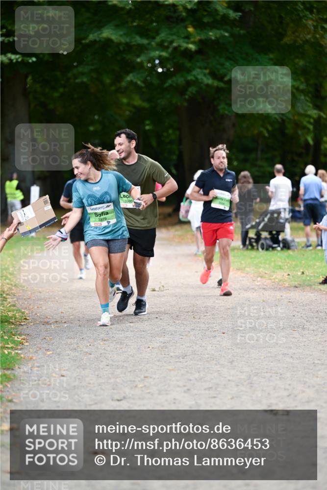 31.08.2025 - 21. Blankeneser Heldenlauf Dr. Thomas Lammeyer http://msf.ph/oto/8636453 31.08.2025 10:44:16 Laufen 3380, 3379 meine-sportfotos.de