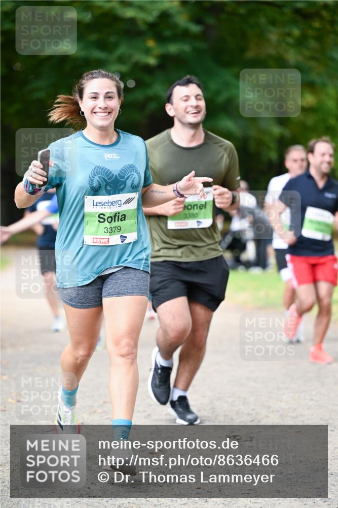 31.08.2025 - 21. Blankeneser Heldenlauf Dr. Thomas Lammeyer http://msf.ph/oto/8636466 31.08.2025 10:44:18 Laufen 3379, 3380 meine-sportfotos.de