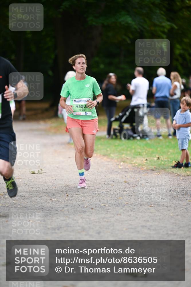31.08.2025 - 21. Blankeneser Heldenlauf Dr. Thomas Lammeyer http://msf.ph/oto/8636505 31.08.2025 10:44:26 Laufen 3362 meine-sportfotos.de