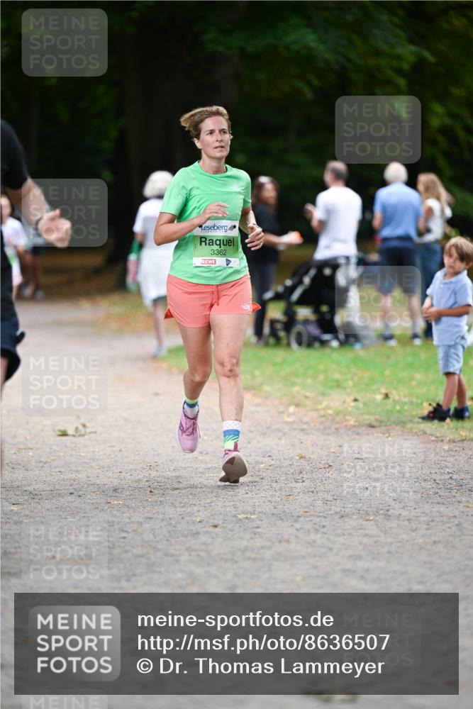 31.08.2025 - 21. Blankeneser Heldenlauf Dr. Thomas Lammeyer http://msf.ph/oto/8636507 31.08.2025 10:44:26 Laufen 3362 meine-sportfotos.de