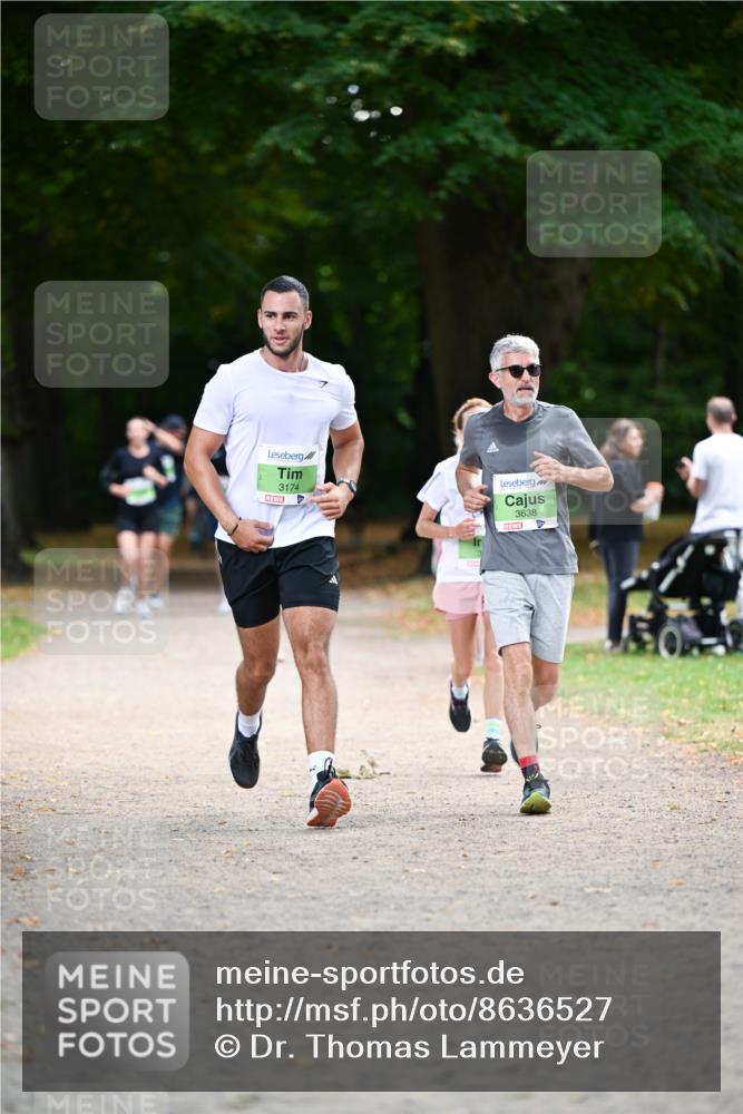 31.08.2025 - 21. Blankeneser Heldenlauf Dr. Thomas Lammeyer http://msf.ph/oto/8636527 31.08.2025 10:44:32 Laufen 3174, 3638 meine-sportfotos.de