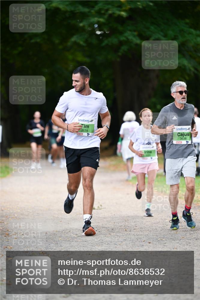 31.08.2025 - 21. Blankeneser Heldenlauf Dr. Thomas Lammeyer http://msf.ph/oto/8636532 31.08.2025 10:44:32 Laufen 3174, 3006, 3638, 4 meine-sportfotos.de