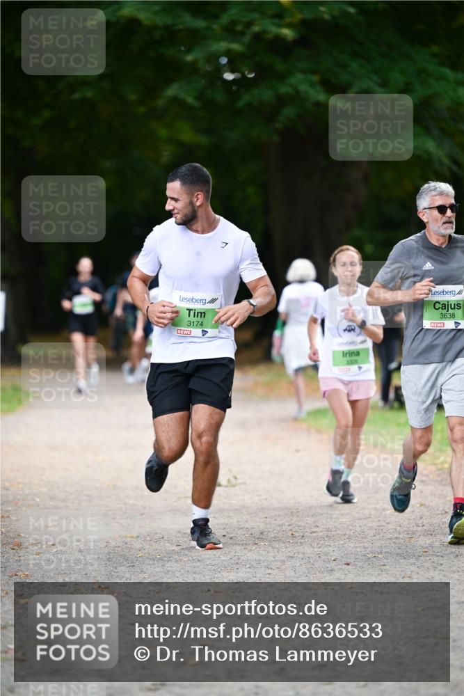 31.08.2025 - 21. Blankeneser Heldenlauf Dr. Thomas Lammeyer http://msf.ph/oto/8636533 31.08.2025 10:44:33 Laufen 3174, 3026, 3638 meine-sportfotos.de