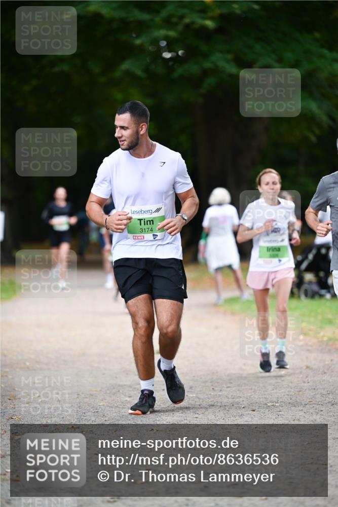 31.08.2025 - 21. Blankeneser Heldenlauf Dr. Thomas Lammeyer http://msf.ph/oto/8636536 31.08.2025 10:44:33 Laufen 3174 meine-sportfotos.de