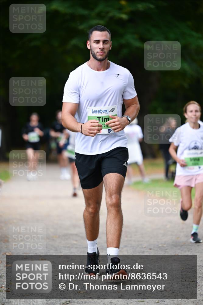 31.08.2025 - 21. Blankeneser Heldenlauf Dr. Thomas Lammeyer http://msf.ph/oto/8636543 31.08.2025 10:44:34 Laufen 7, 74 meine-sportfotos.de