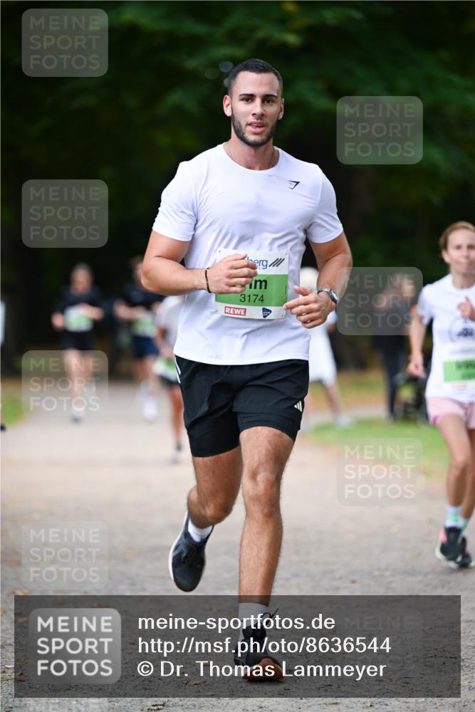 31.08.2025 - 21. Blankeneser Heldenlauf Dr. Thomas Lammeyer http://msf.ph/oto/8636544 31.08.2025 10:44:34 Laufen 3174, 7 meine-sportfotos.de