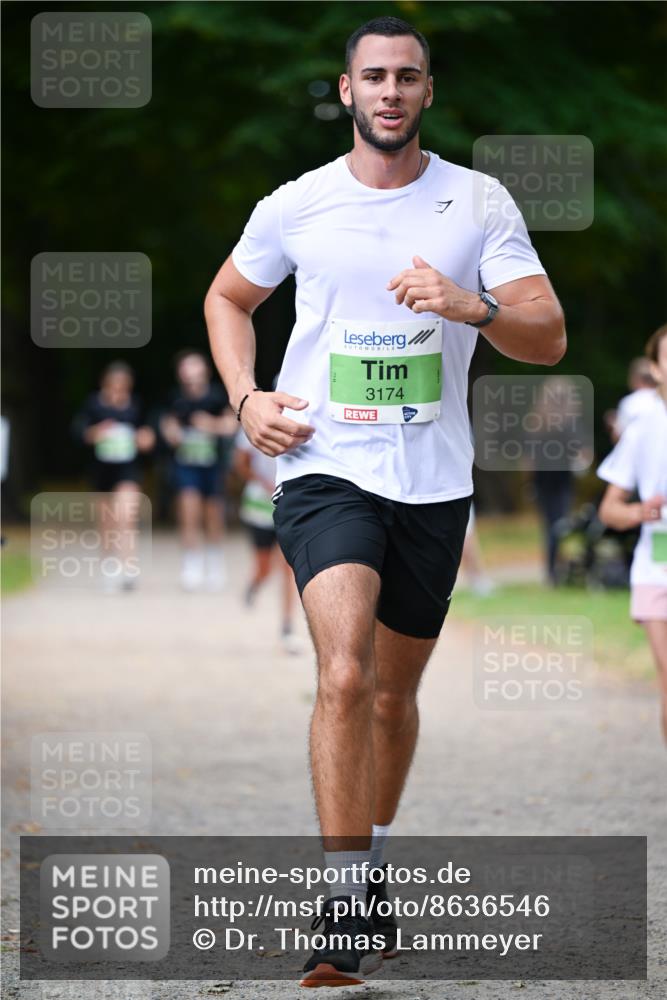 31.08.2025 - 21. Blankeneser Heldenlauf Dr. Thomas Lammeyer http://msf.ph/oto/8636546 31.08.2025 10:44:34 Laufen 3174 meine-sportfotos.de