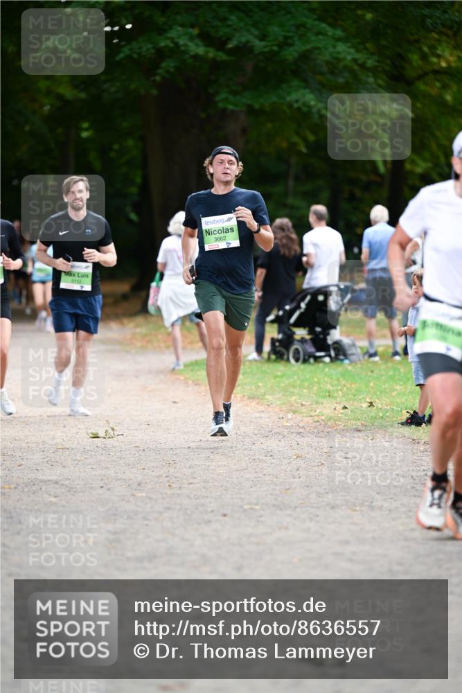31.08.2025 - 21. Blankeneser Heldenlauf Dr. Thomas Lammeyer http://msf.ph/oto/8636557 31.08.2025 10:44:39 Laufen 3112, 3662 meine-sportfotos.de