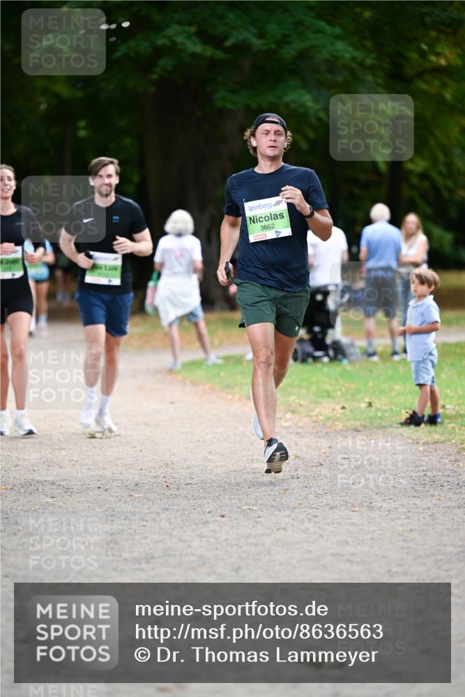 31.08.2025 - 21. Blankeneser Heldenlauf Dr. Thomas Lammeyer http://msf.ph/oto/8636563 31.08.2025 10:44:39 Laufen 3662 meine-sportfotos.de
