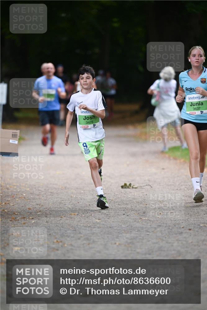 31.08.2025 - 21. Blankeneser Heldenlauf Dr. Thomas Lammeyer http://msf.ph/oto/8636600 31.08.2025 10:44:48 Laufen 3476, 3637, 9 meine-sportfotos.de