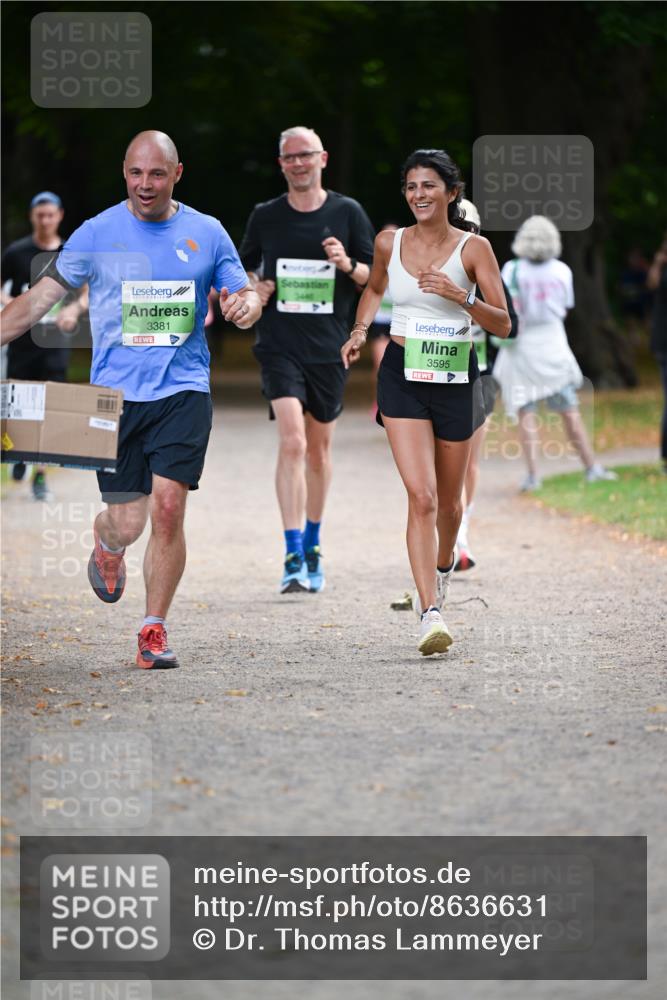 31.08.2025 - 21. Blankeneser Heldenlauf Dr. Thomas Lammeyer http://msf.ph/oto/8636631 31.08.2025 10:44:53 Laufen 3381, 3595 meine-sportfotos.de