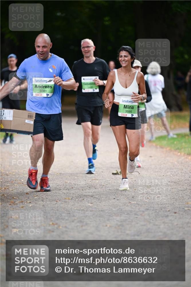 31.08.2025 - 21. Blankeneser Heldenlauf Dr. Thomas Lammeyer http://msf.ph/oto/8636632 31.08.2025 10:44:53 Laufen 3381, 3595 meine-sportfotos.de