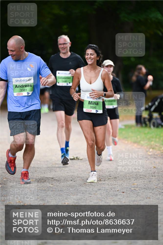 31.08.2025 - 21. Blankeneser Heldenlauf Dr. Thomas Lammeyer http://msf.ph/oto/8636637 31.08.2025 10:44:54 Laufen 3381, 3595 meine-sportfotos.de