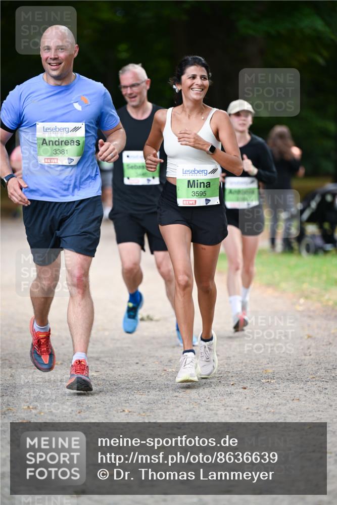 31.08.2025 - 21. Blankeneser Heldenlauf Dr. Thomas Lammeyer http://msf.ph/oto/8636639 31.08.2025 10:44:55 Laufen 3381, 3595 meine-sportfotos.de