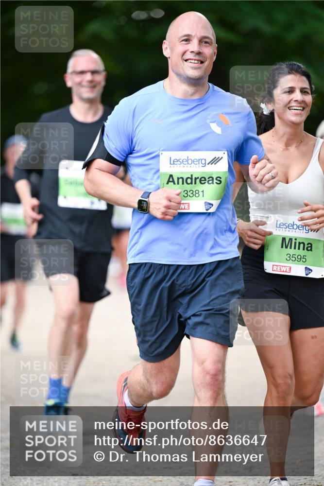 31.08.2025 - 21. Blankeneser Heldenlauf Dr. Thomas Lammeyer http://msf.ph/oto/8636647 31.08.2025 10:44:56 Laufen 3381, 3595 meine-sportfotos.de