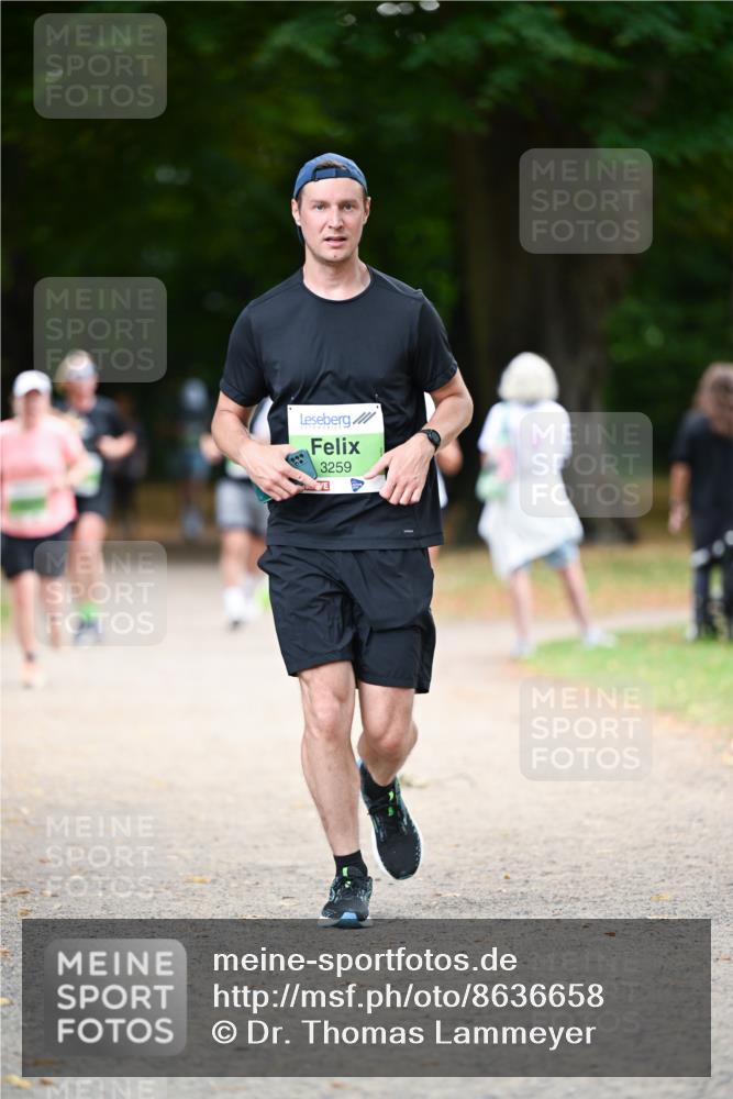 31.08.2025 - 21. Blankeneser Heldenlauf Dr. Thomas Lammeyer http://msf.ph/oto/8636658 31.08.2025 10:44:58 Laufen 3259 meine-sportfotos.de