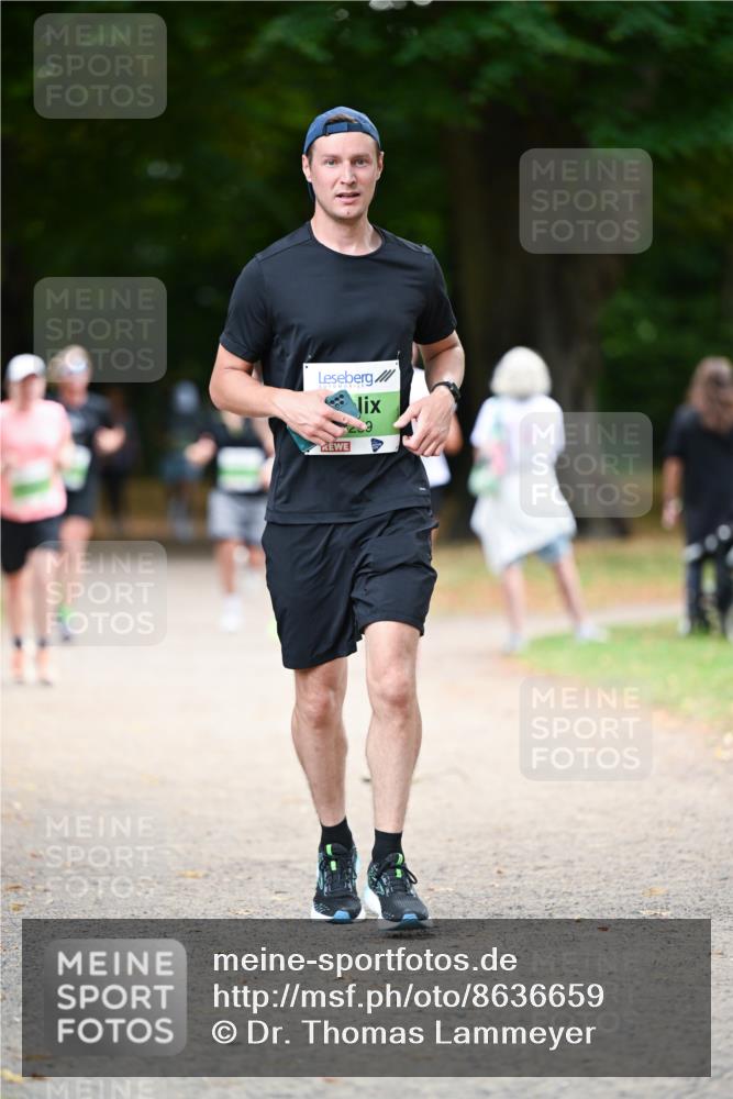 31.08.2025 - 21. Blankeneser Heldenlauf Dr. Thomas Lammeyer http://msf.ph/oto/8636659 31.08.2025 10:44:59 Laufen 239 meine-sportfotos.de