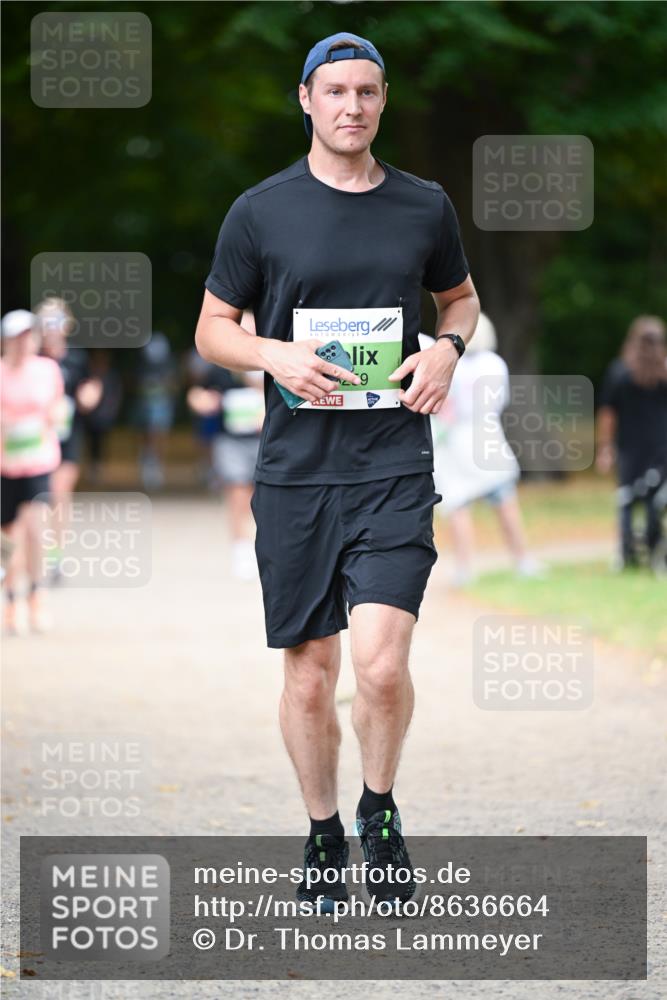 31.08.2025 - 21. Blankeneser Heldenlauf Dr. Thomas Lammeyer http://msf.ph/oto/8636664 31.08.2025 10:44:59 Laufen 9 meine-sportfotos.de