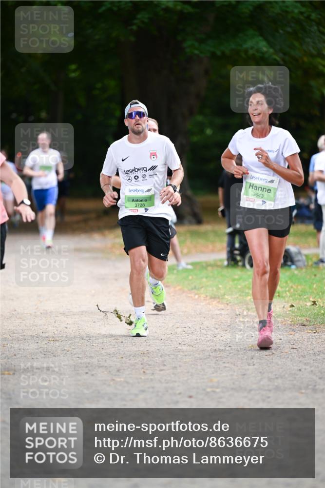 31.08.2025 - 21. Blankeneser Heldenlauf Dr. Thomas Lammeyer http://msf.ph/oto/8636675 31.08.2025 10:45:03 Laufen 3728, 3643 meine-sportfotos.de