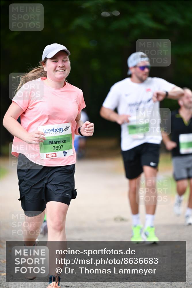 31.08.2025 - 21. Blankeneser Heldenlauf Dr. Thomas Lammeyer http://msf.ph/oto/8636683 31.08.2025 10:45:05 Laufen 3697 meine-sportfotos.de