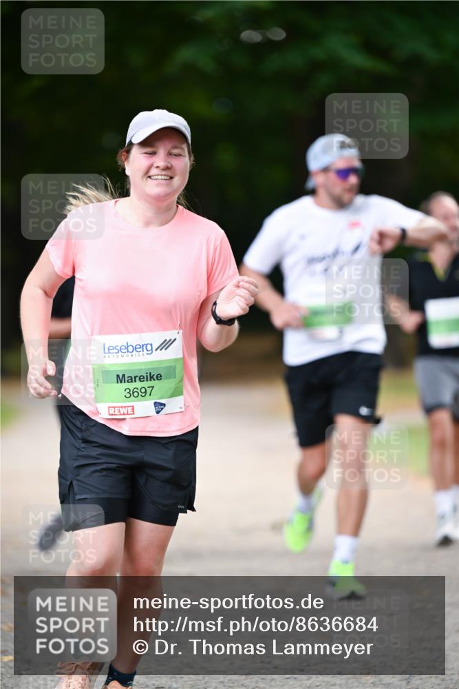 31.08.2025 - 21. Blankeneser Heldenlauf Dr. Thomas Lammeyer http://msf.ph/oto/8636684 31.08.2025 10:45:05 Laufen 3697 meine-sportfotos.de