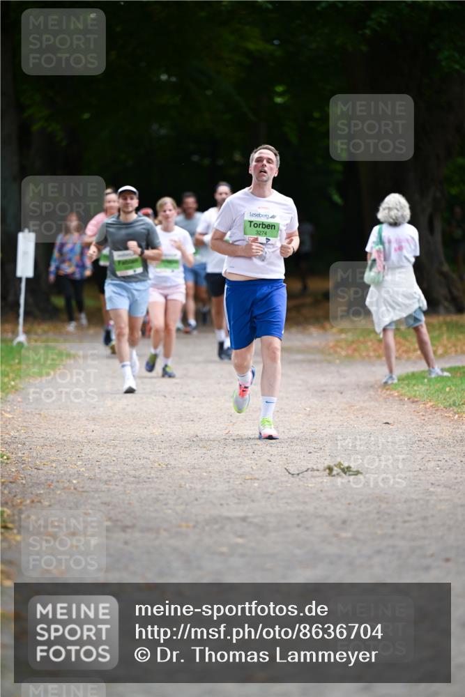 31.08.2025 - 21. Blankeneser Heldenlauf Dr. Thomas Lammeyer http://msf.ph/oto/8636704 31.08.2025 10:45:09 Laufen 3274 meine-sportfotos.de