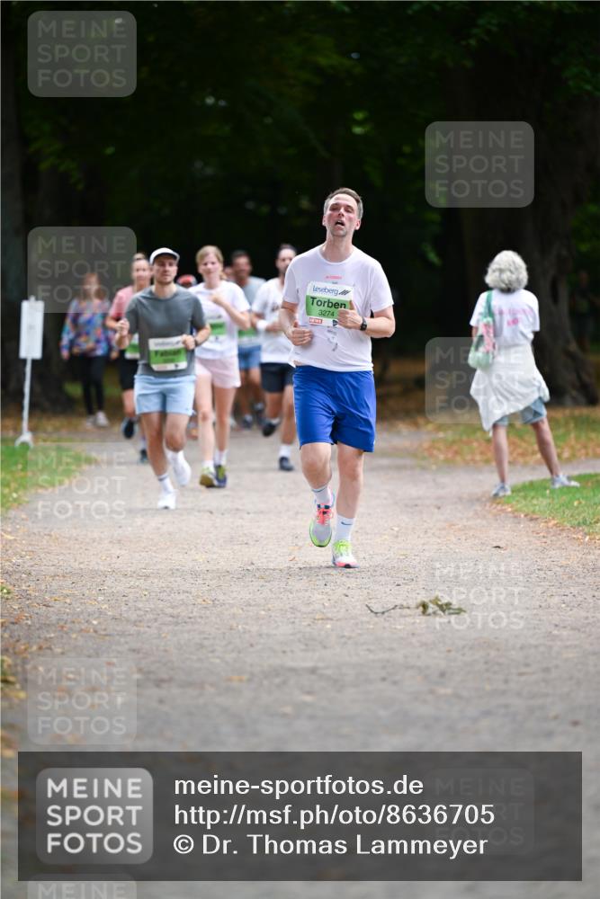 31.08.2025 - 21. Blankeneser Heldenlauf Dr. Thomas Lammeyer http://msf.ph/oto/8636705 31.08.2025 10:45:09 Laufen 3274 meine-sportfotos.de