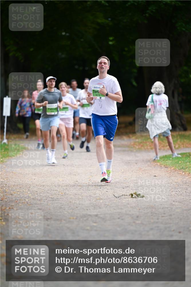 31.08.2025 - 21. Blankeneser Heldenlauf Dr. Thomas Lammeyer http://msf.ph/oto/8636706 31.08.2025 10:45:09 Laufen 3274 meine-sportfotos.de