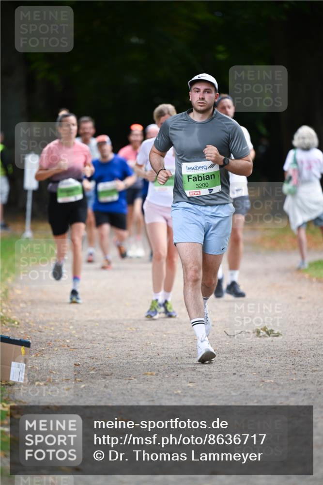 31.08.2025 - 21. Blankeneser Heldenlauf Dr. Thomas Lammeyer http://msf.ph/oto/8636717 31.08.2025 10:45:13 Laufen 3200 meine-sportfotos.de