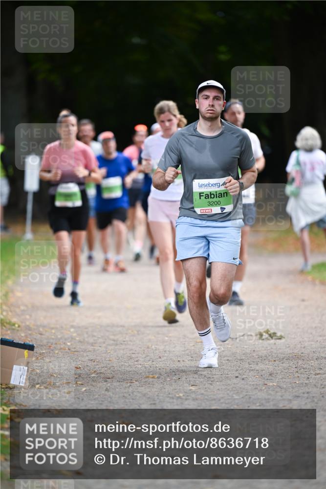 31.08.2025 - 21. Blankeneser Heldenlauf Dr. Thomas Lammeyer http://msf.ph/oto/8636718 31.08.2025 10:45:13 Laufen 3200 meine-sportfotos.de