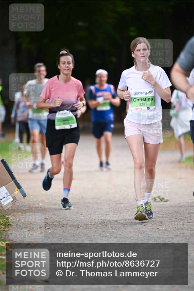 31.08.2025 - 21. Blankeneser Heldenlauf Dr. Thomas Lammeyer http://msf.ph/oto/8636727 31.08.2025 10:45:15 Laufen 3675, 3297 meine-sportfotos.de