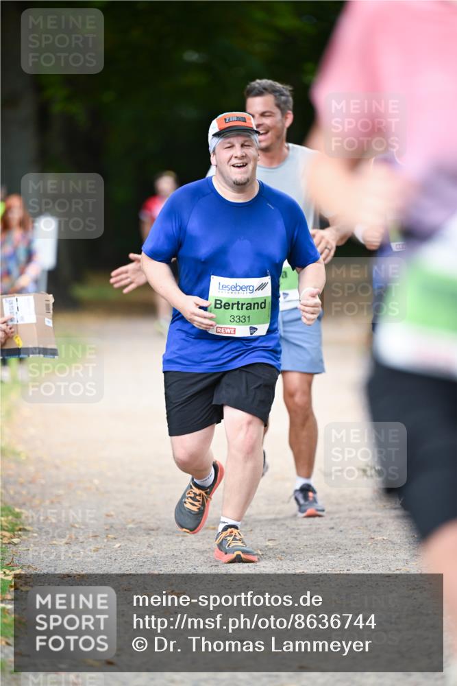 31.08.2025 - 21. Blankeneser Heldenlauf Dr. Thomas Lammeyer http://msf.ph/oto/8636744 31.08.2025 10:45:19 Laufen 3, 00, 3331 meine-sportfotos.de