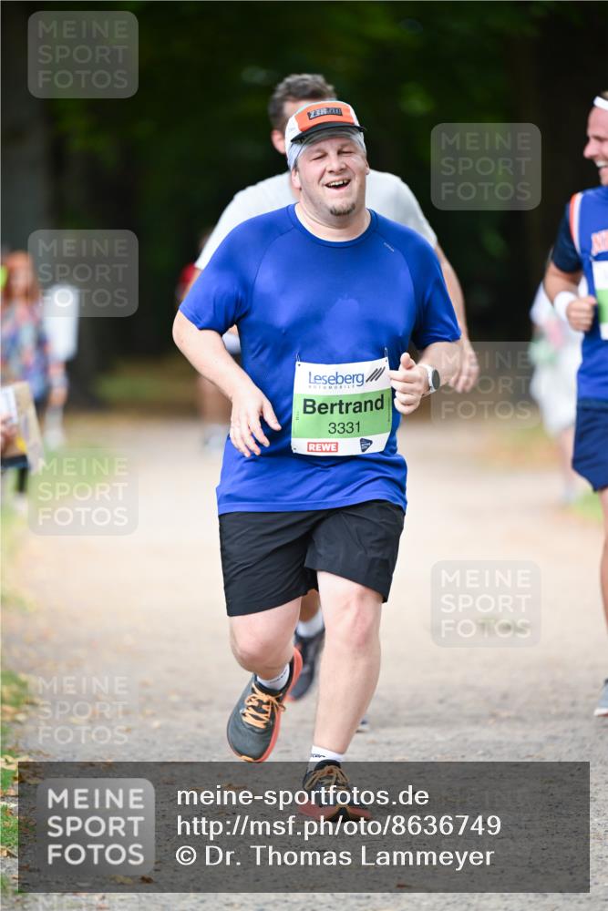 31.08.2025 - 21. Blankeneser Heldenlauf Dr. Thomas Lammeyer http://msf.ph/oto/8636749 31.08.2025 10:45:20 Laufen 3, 3331 meine-sportfotos.de