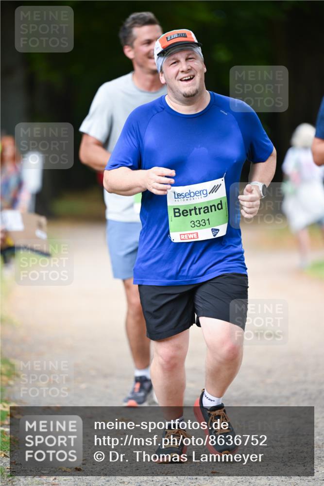 31.08.2025 - 21. Blankeneser Heldenlauf Dr. Thomas Lammeyer http://msf.ph/oto/8636752 31.08.2025 10:45:20 Laufen 3331 meine-sportfotos.de