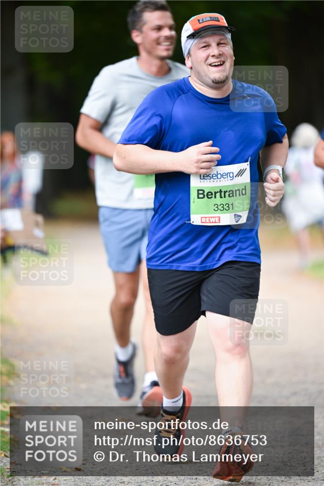 31.08.2025 - 21. Blankeneser Heldenlauf Dr. Thomas Lammeyer http://msf.ph/oto/8636753 31.08.2025 10:45:20 Laufen 3331 meine-sportfotos.de