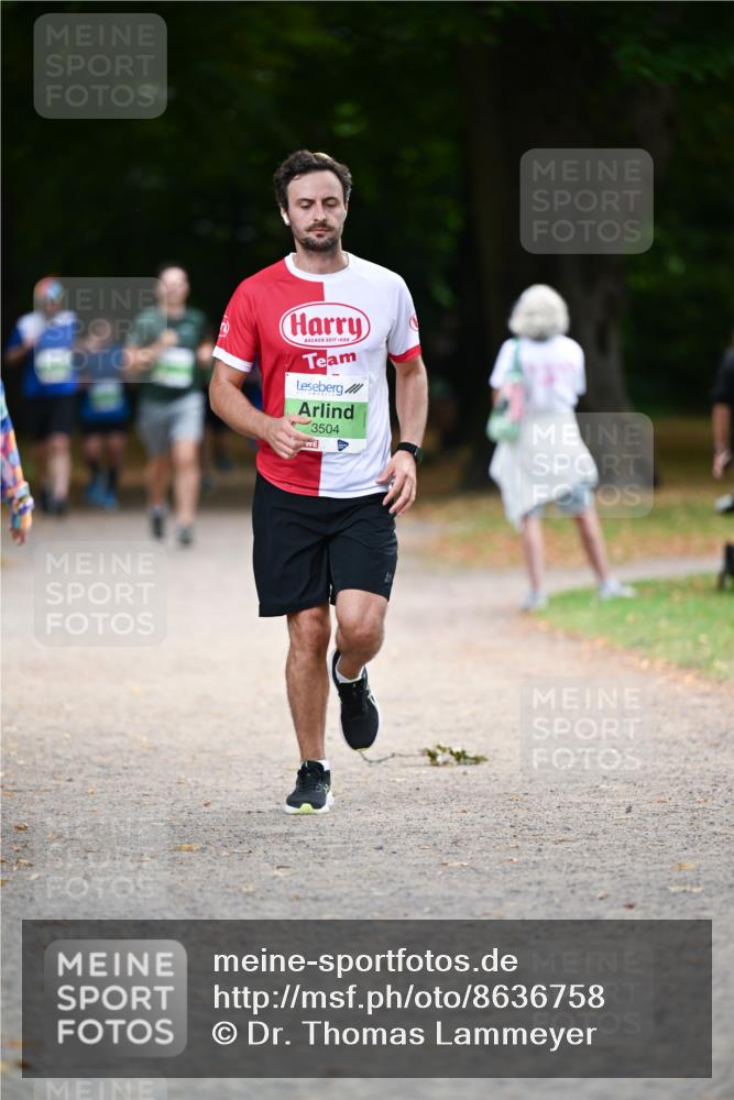 31.08.2025 - 21. Blankeneser Heldenlauf Dr. Thomas Lammeyer http://msf.ph/oto/8636758 31.08.2025 10:45:27 Laufen 1688, 3504 meine-sportfotos.de