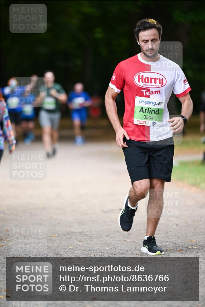 31.08.2025 - 21. Blankeneser Heldenlauf Dr. Thomas Lammeyer http://msf.ph/oto/8636766 31.08.2025 10:45:28 Laufen 1688, 3504 meine-sportfotos.de