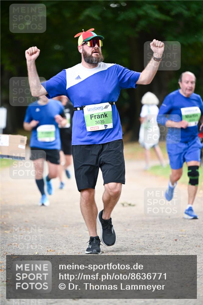 31.08.2025 - 21. Blankeneser Heldenlauf Dr. Thomas Lammeyer http://msf.ph/oto/8636771 31.08.2025 10:45:38 Laufen 3635 meine-sportfotos.de