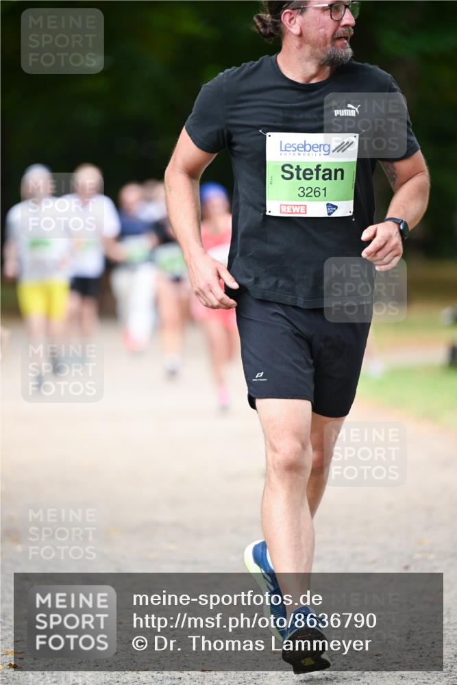 31.08.2025 - 21. Blankeneser Heldenlauf Dr. Thomas Lammeyer http://msf.ph/oto/8636790 31.08.2025 10:45:43 Laufen 3261 meine-sportfotos.de