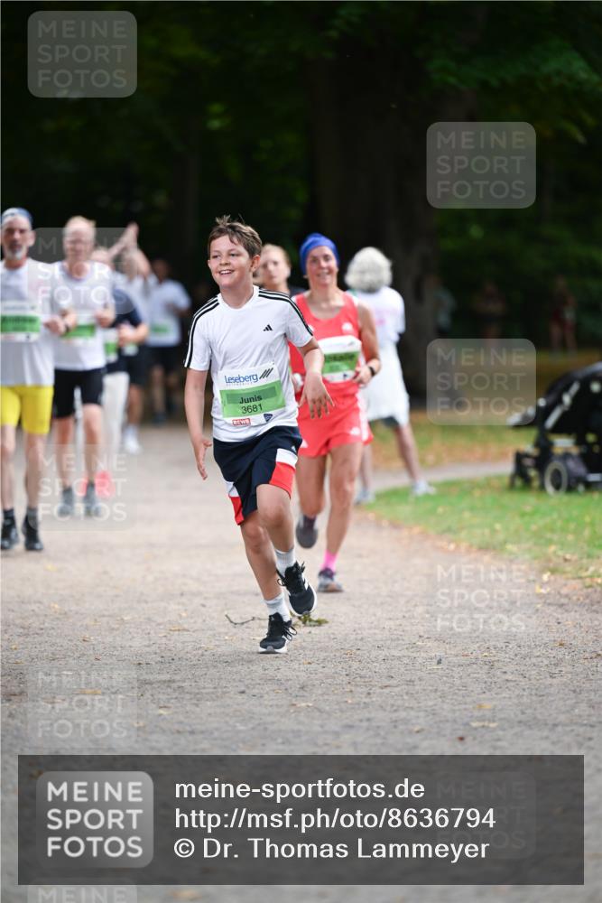 31.08.2025 - 21. Blankeneser Heldenlauf Dr. Thomas Lammeyer http://msf.ph/oto/8636794 31.08.2025 10:45:45 Laufen 3681 meine-sportfotos.de
