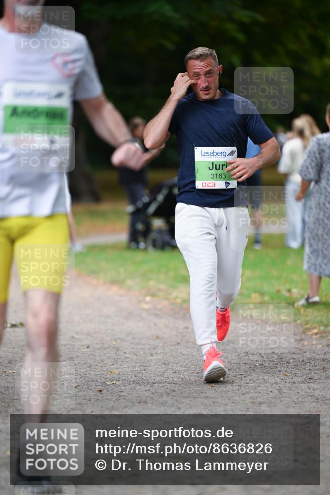 31.08.2025 - 21. Blankeneser Heldenlauf Dr. Thomas Lammeyer http://msf.ph/oto/8636826 31.08.2025 10:45:51 Laufen 3163 meine-sportfotos.de
